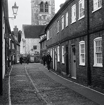A sreet in Farnham in Black and white